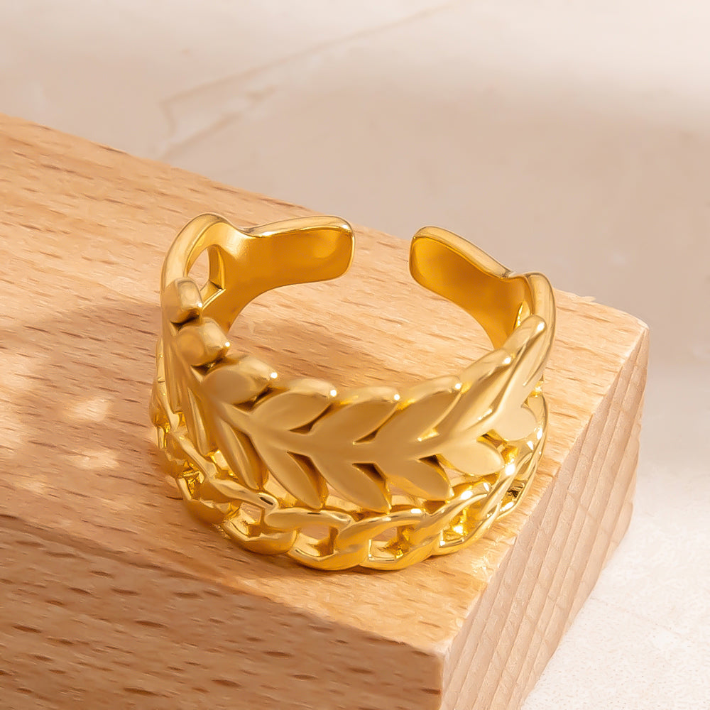 Raven Ring