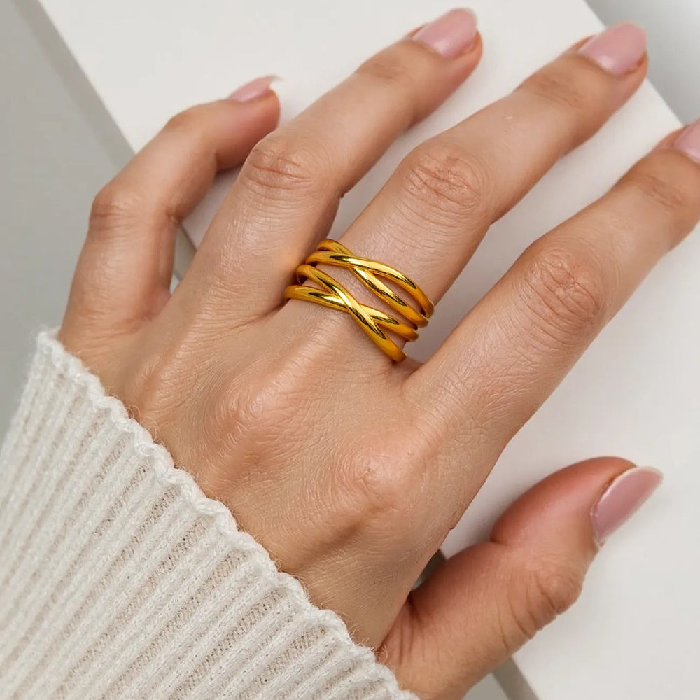 Anya Ring