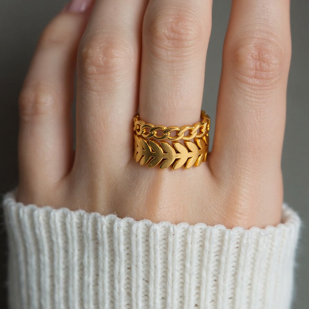 Raven Ring