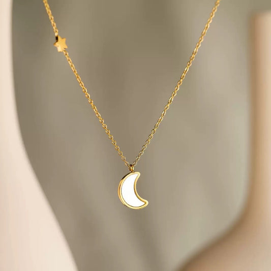 Luna Necklace