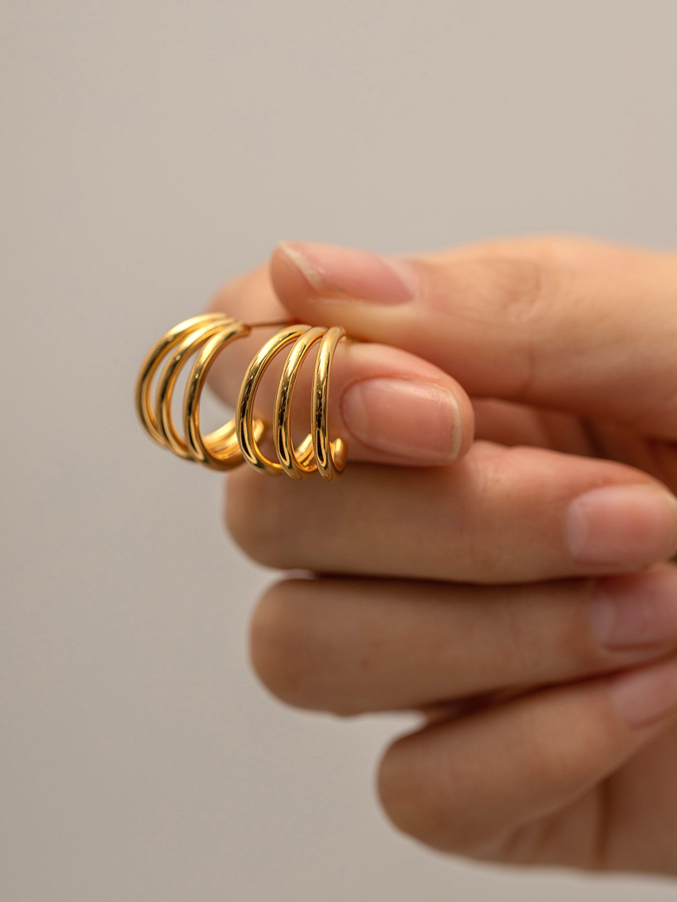 Olivia Hoops Earring