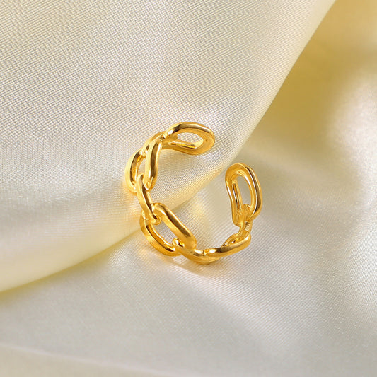 Trixie Ring